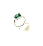 SS Created Green Quartz Rectangle Ring Size 8.25