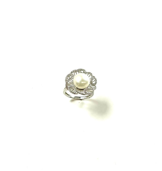 SS Pearl and CZ Wavy Flower Ring Size 6