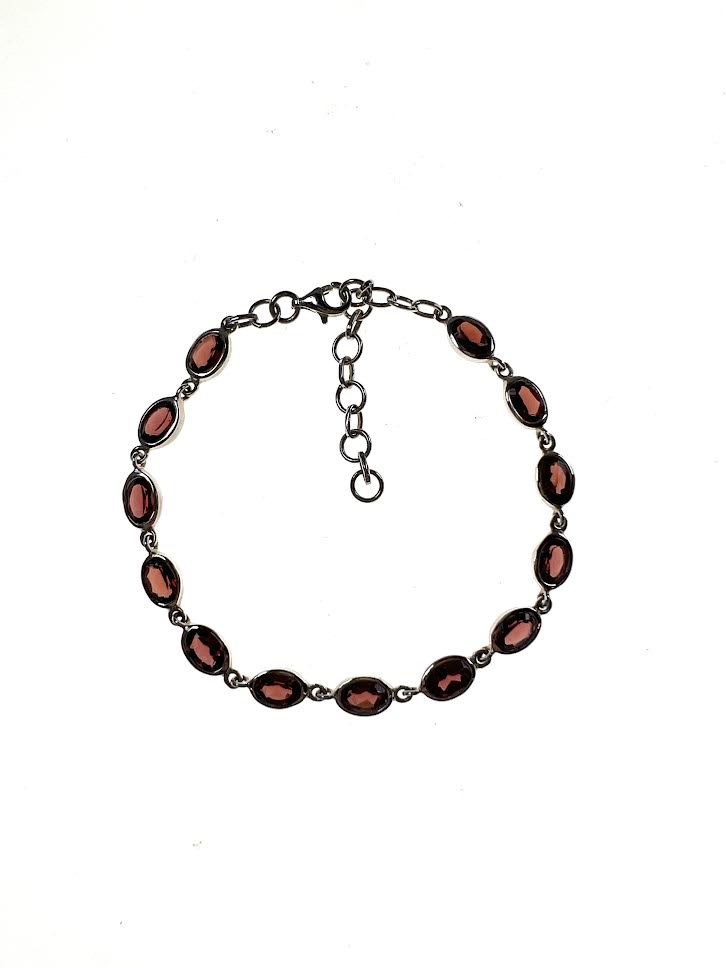 SS Garnet Oval Bezel Bracelet