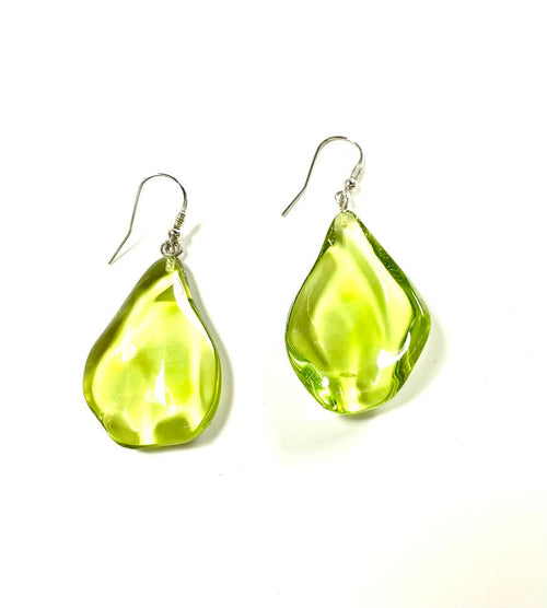 SS Caribbean Amber Wavy Nugget Dangle Earrings