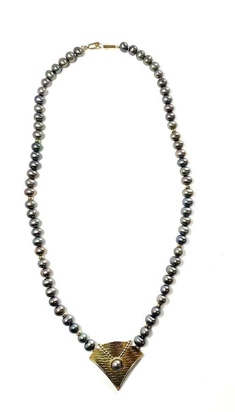 14K Fresh Water Pearl Gray and Gold Necklace