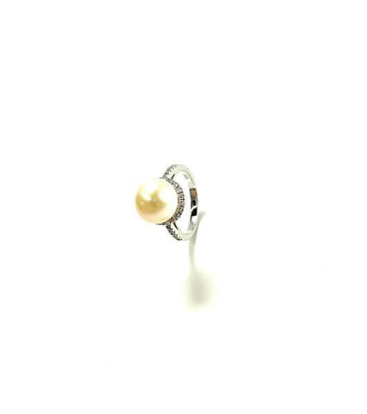 SS Pearl and CZ Circle Ring Size 5