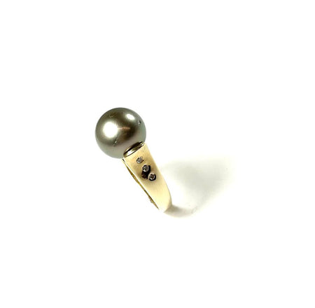 14K Cultured Pearl and Diamond Ring Size 7