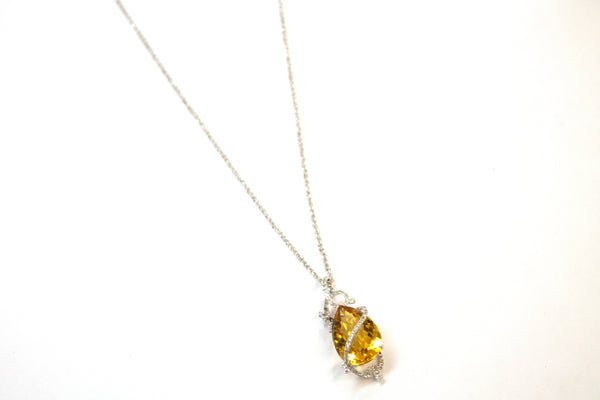 14KW Citrine Pear Twist Necklace