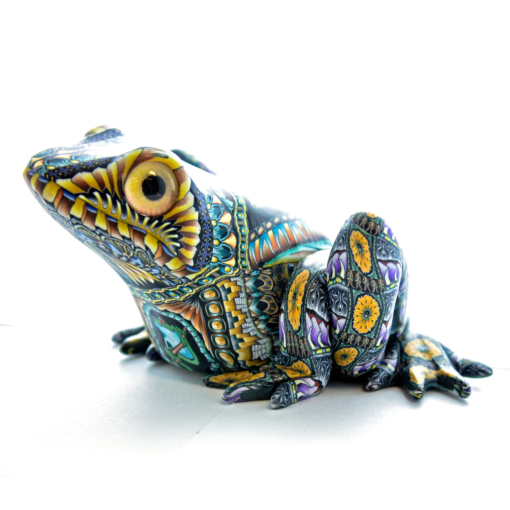 Fioré Frog Sculpture Large