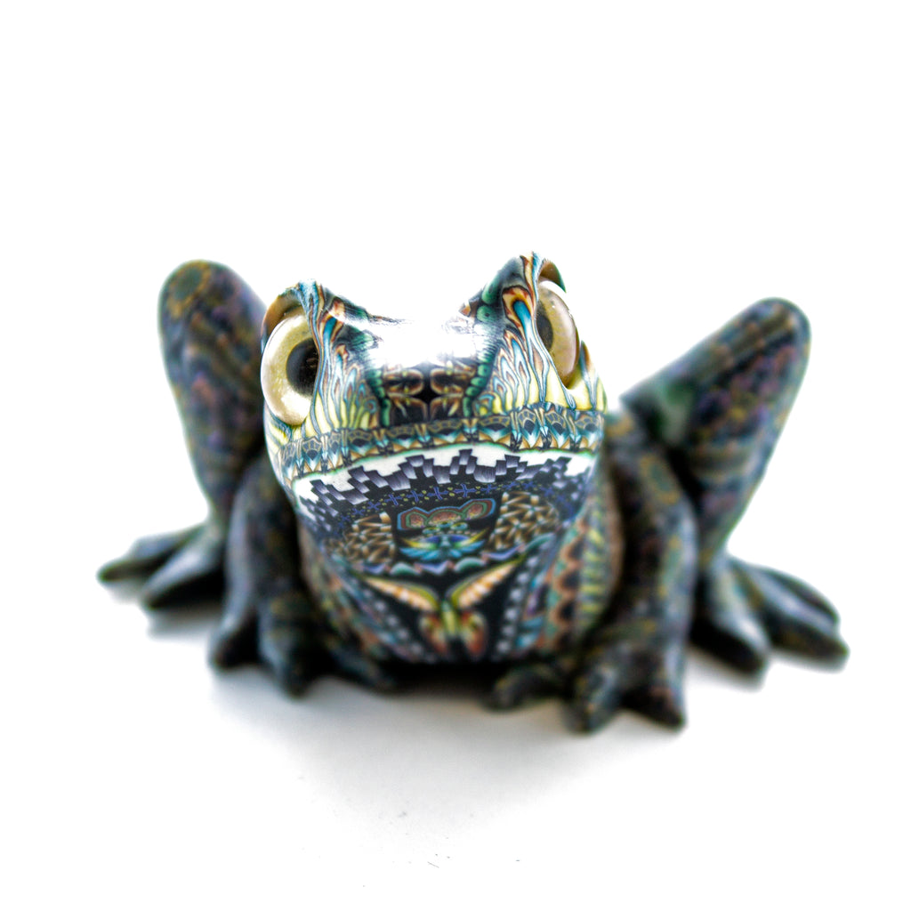 Fioré Frog Sculpture Medium