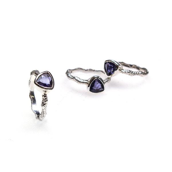 SS Textured Wavy Iolite Trillion Ring Stack (Set of 3. Size 7 3/4)