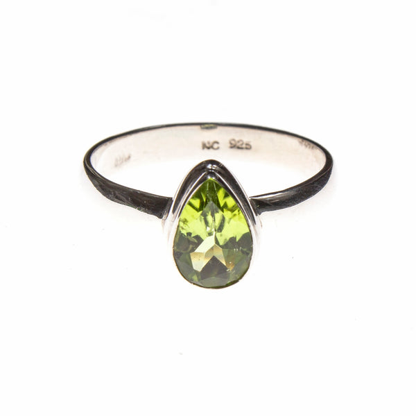 SS Peridot Pear Bezel Ring