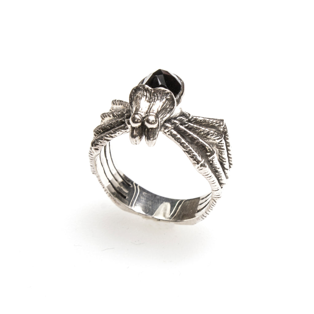 SS Onyx Spider Ring - Size 10
