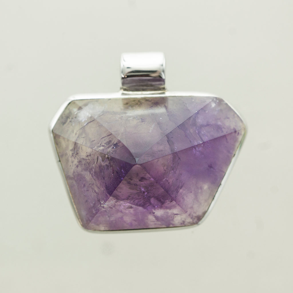 SS Amethyst Point Pendant