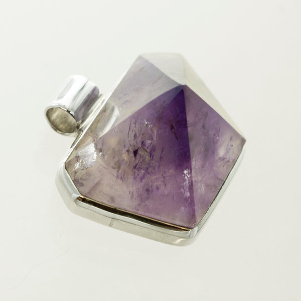 SS Amethyst Point Pendant