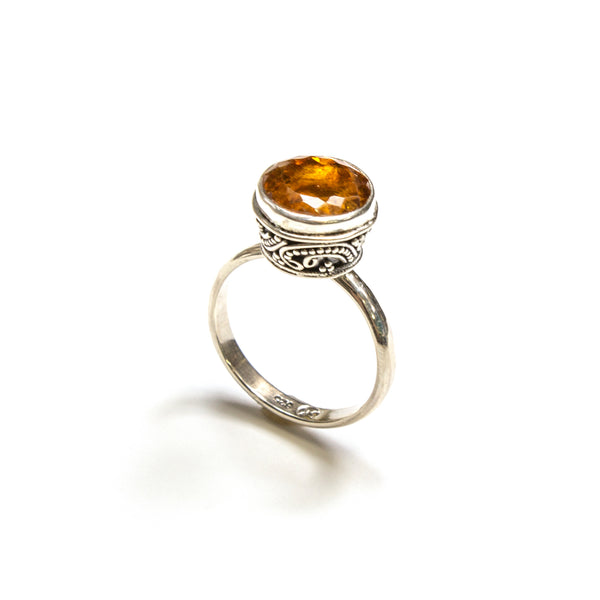 SS Round Citrine w/ Filigree Ring Size 7