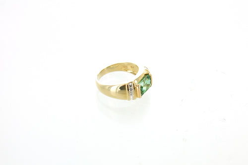 14K Green Tourmaline and Diamond Ring