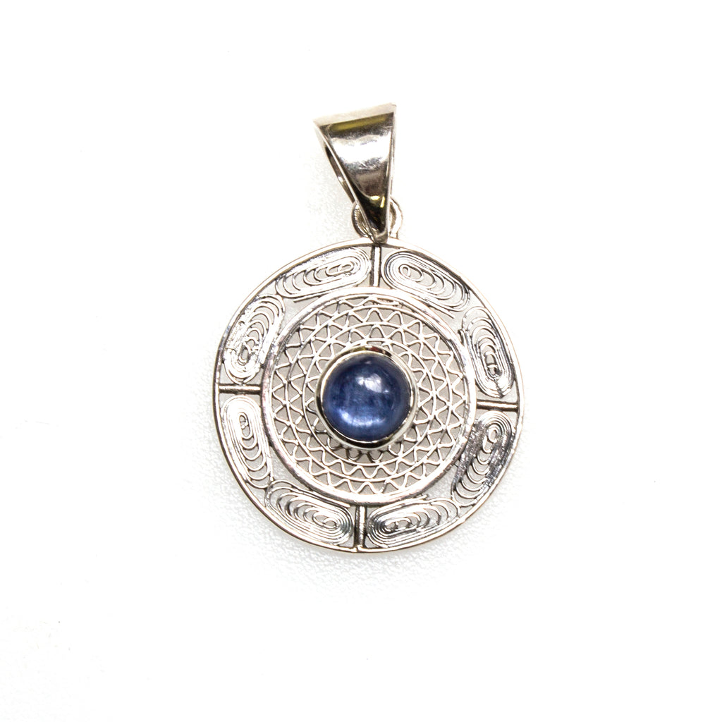 SS Round Kyanite Filigree Pendant