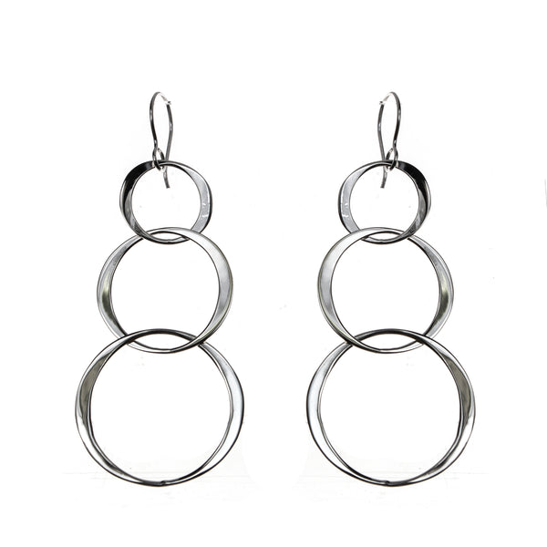Sterling Silver Graduating Circles Dangle Earring