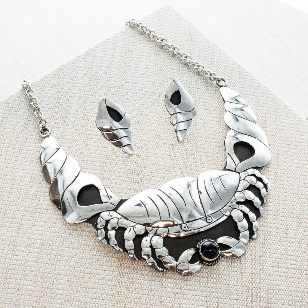 SS Crab & Conch with Onyx Necklace & Earrings Set