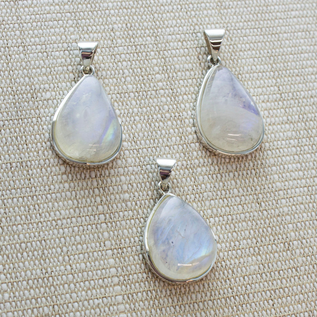 SS Small Pear Indian Rainbow Moonstone Pendants