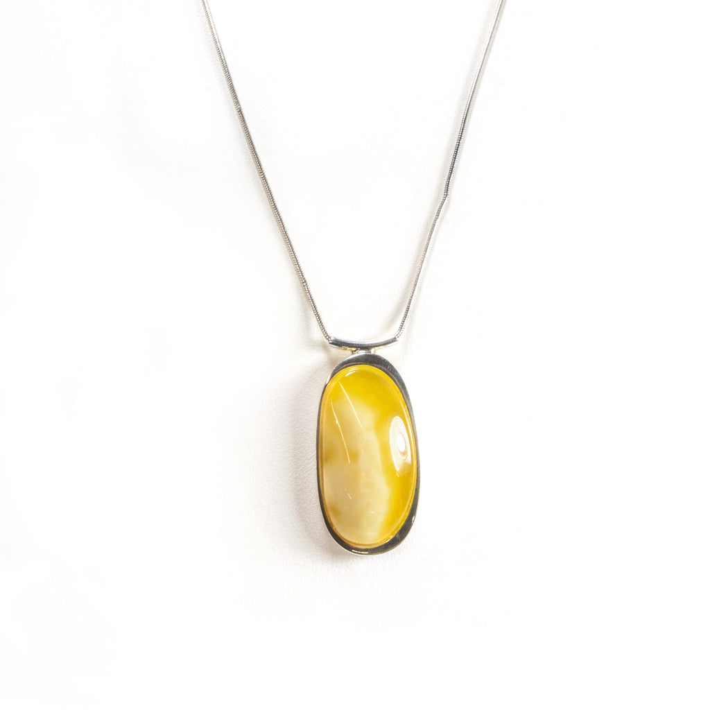 SS Butterscotch Amber Oval Pendant and Chain