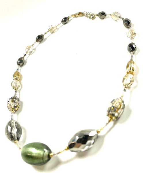 NPG Art Glass Oval Beaded Necklace