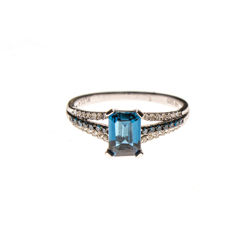 14KW London Blue Topaz Rectangle Ring