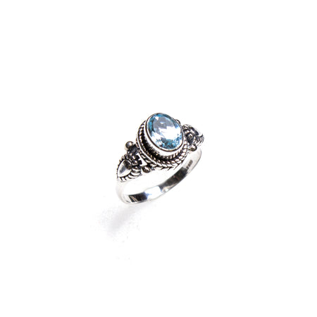 SS Round Blue Topaz Swirling Scrollwork Ring (Size 8)
