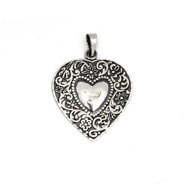SS Etched Flowers Oxidized Heart Pendant